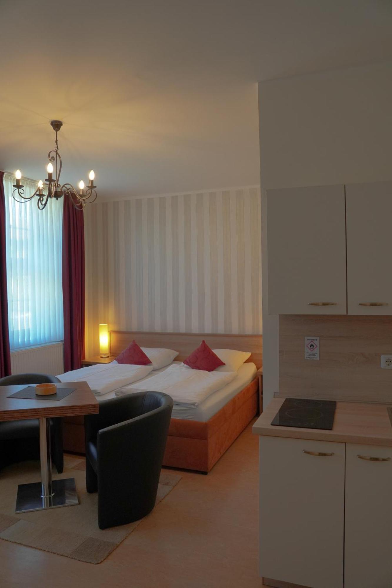 Apartmenthaus Gutenberg 78 Potsdam Esterno foto